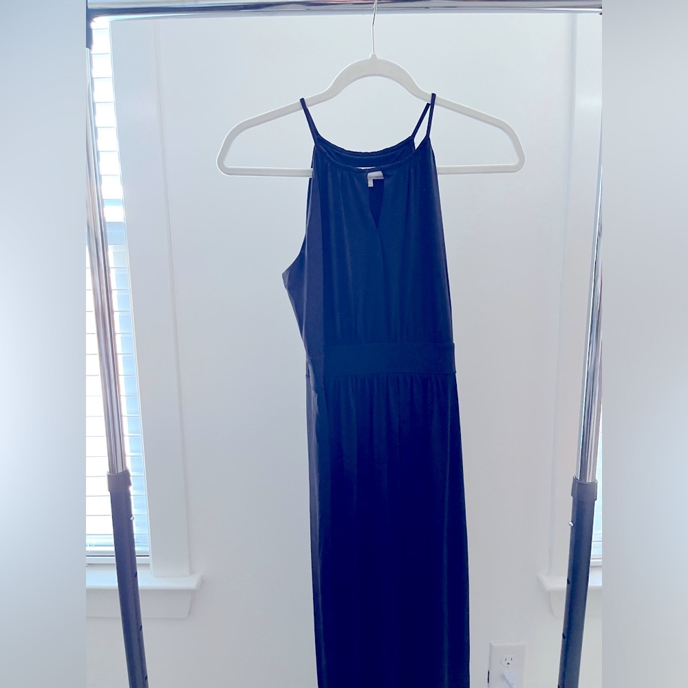 Black LOFT maxi dress. Silky material. Size XS Petite